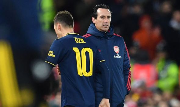 Emery Explains Ozil’s Substitution Against Liverpool Ozil’s Substitution Against Liverpool