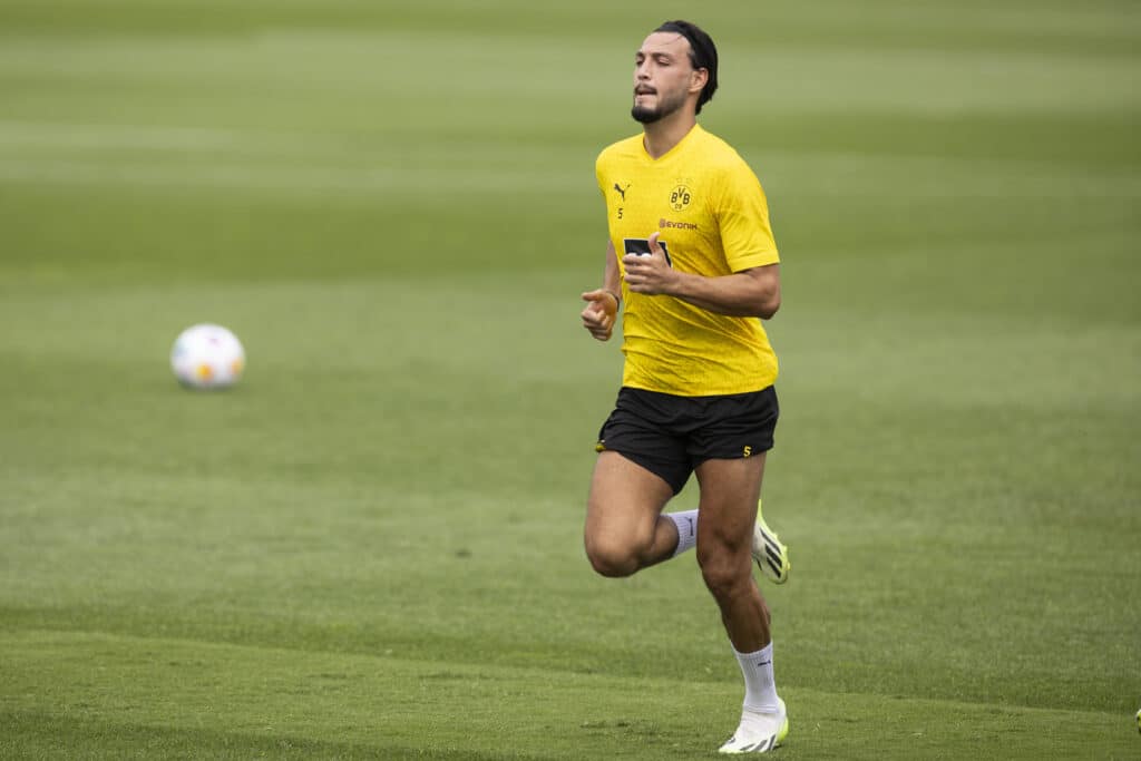 Osimhen, Chukwueze, Orban – What Mbappe’s €300 million will get you in Africa 2 Ramy Bensebaïni in Borussia Dortmund training