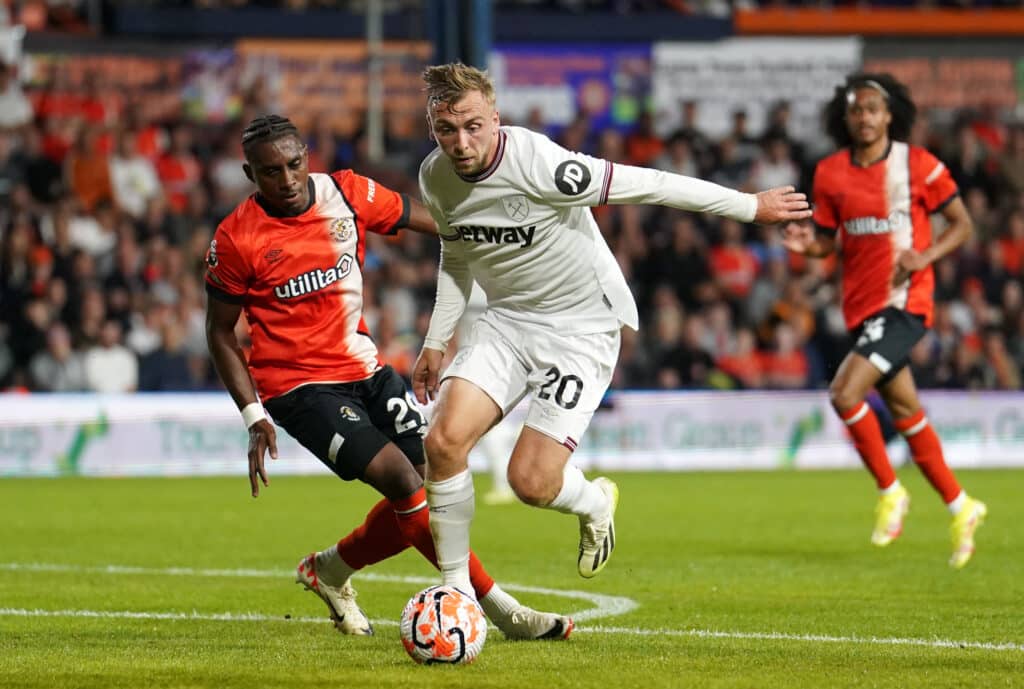 Taiwo Awoniyi nominated for Premier League Player of the Month 2 Jarrod Bowen tries to beat his marker