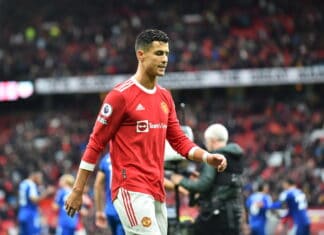 Why Solskjaer stopped Ronaldo from storming down tunnel after Leicester defeat Why Solskjaer stopped Ronaldo from storming down tunnel after Leicester defeat